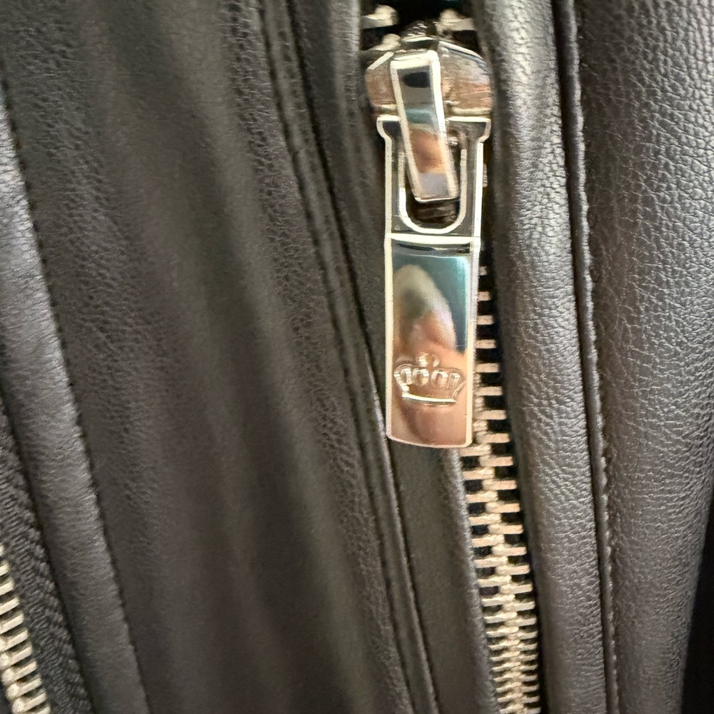 JUICY Couture. Leather jacket with belt. Size XS. - Picture 5 of 6